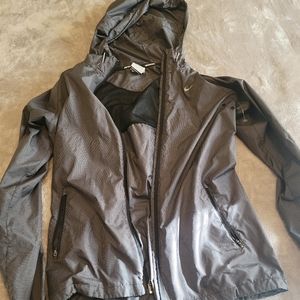 Grey Nike Wind Jacket Size S